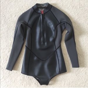 Billabong wetsuit